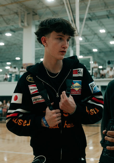 Colin Allen also known as thatiscolin modeling at an RWE event during a live creator and sports environment