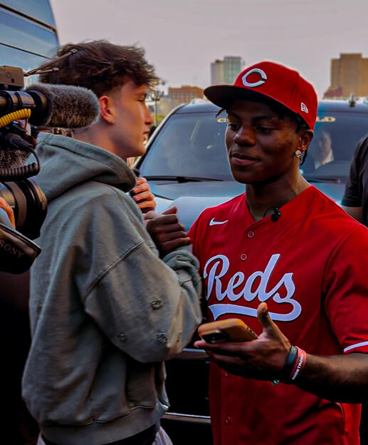 Colin Allen also known as thatiscolin interviewing IShowSpeed live on stream in front of over 50,000 viewers